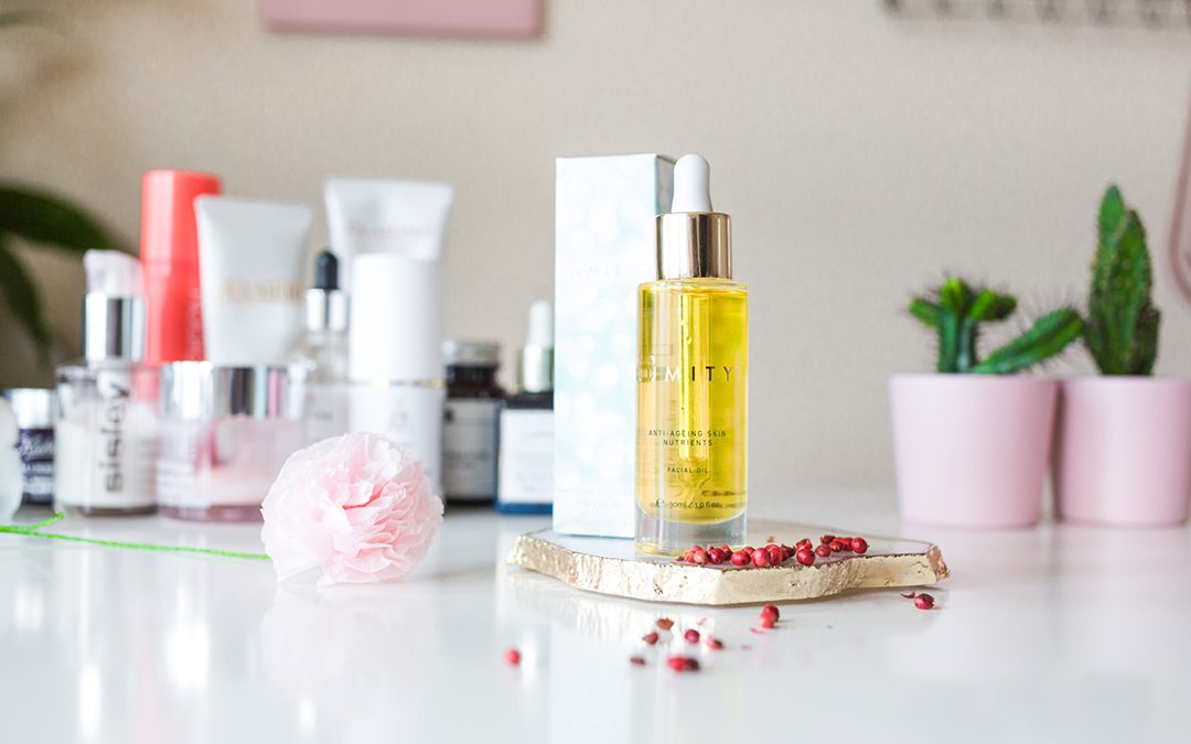 Lumity Facial oil: Pink Peppercorn Essential oil ingredient